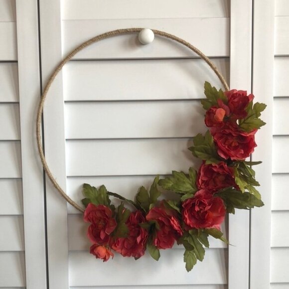 Delicate Pinkish Red Feminine Flower Leaf Floral Decor Twine Tweed Hoop Wreath - Picture 4 of 6